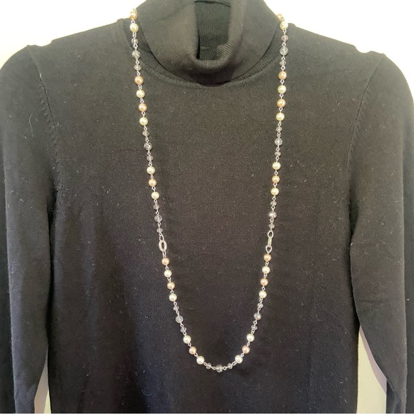 ⭐️💲5 add-on⭐️ Faux pearl necklace - Picture 8 of 10